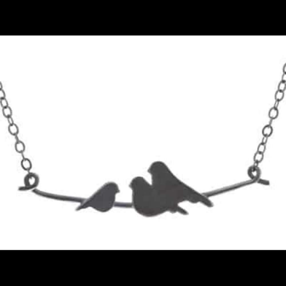 Mother’s Family Mama Bird necklace Figs & Ginger